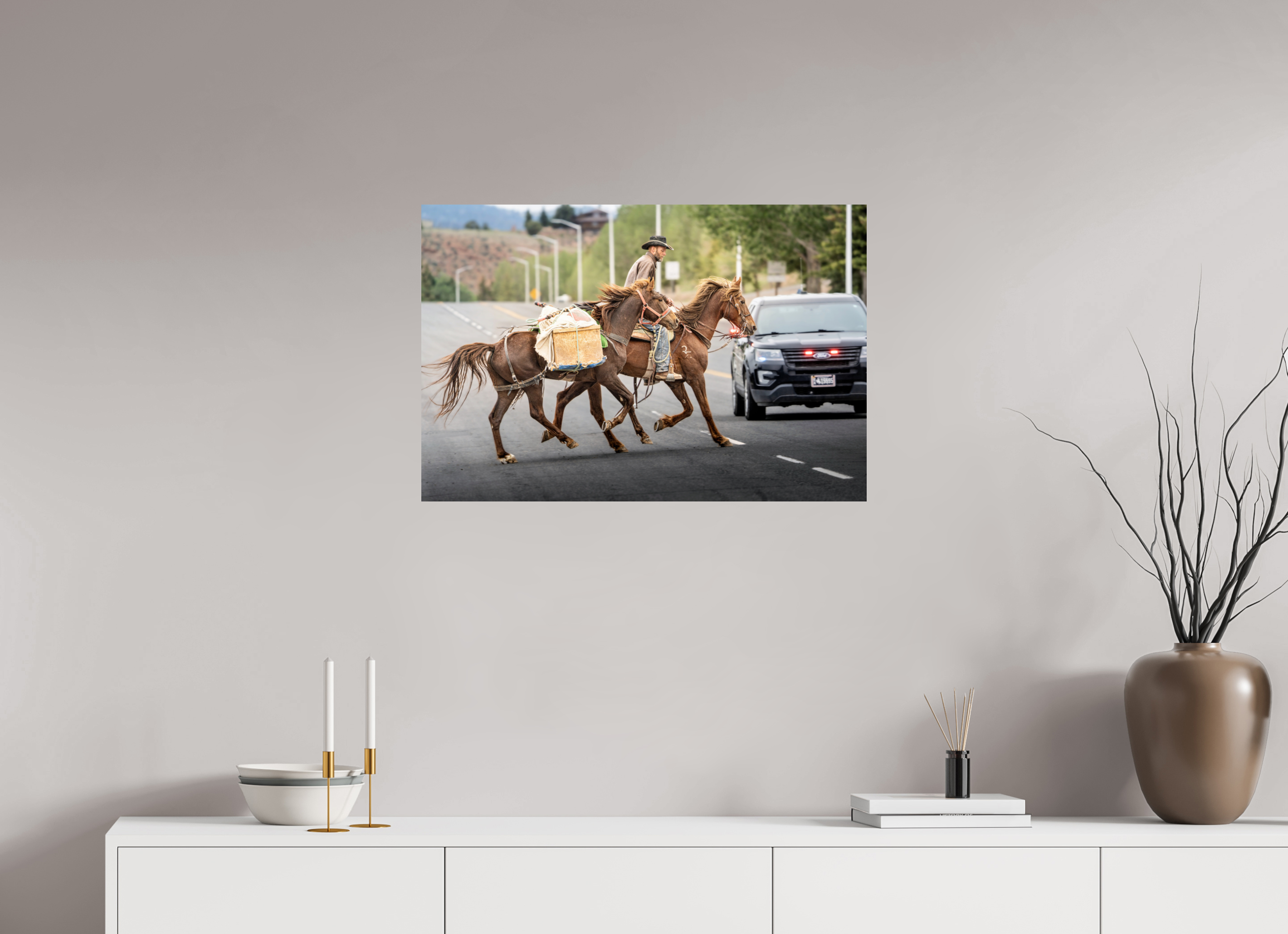 30 x 20″, METAL Pack Horses Crossing the Street